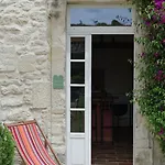 Hotel Et Domaine Des Clos - Teritoria 4*