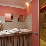 Hotel Et Domaine Des Clos - Teritoria