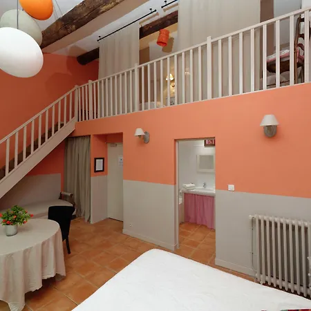 호텔 Et Domaine Des Clos - Teritoria 4*