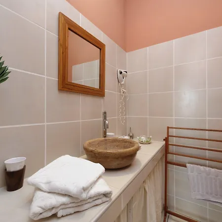 Domaine Des Clos Et Appartements- Teritoria 호텔