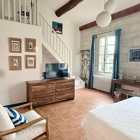 Et Domaine Des Clos - Teritoria 4* 보케르