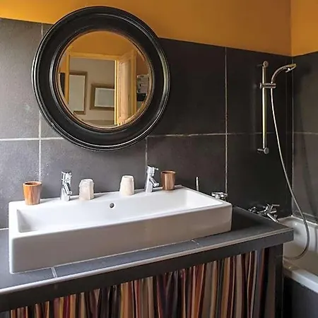 Domaine Des Clos Et Appartements- Teritoria