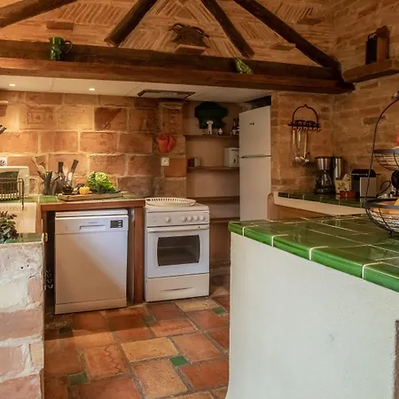 호텔 Domaine Des Clos Et Appartements- Teritoria 4*
