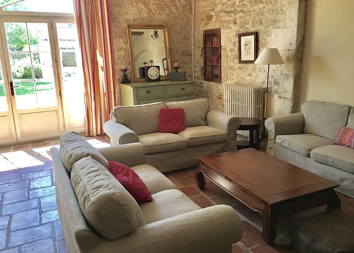 Et Domaine Des Clos - Teritoria Beaucaire (Gard)